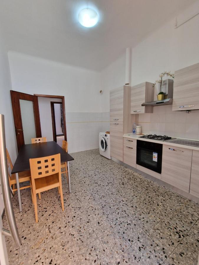 La Casa Della Stazione Apartman La Spezia Kültér fotó