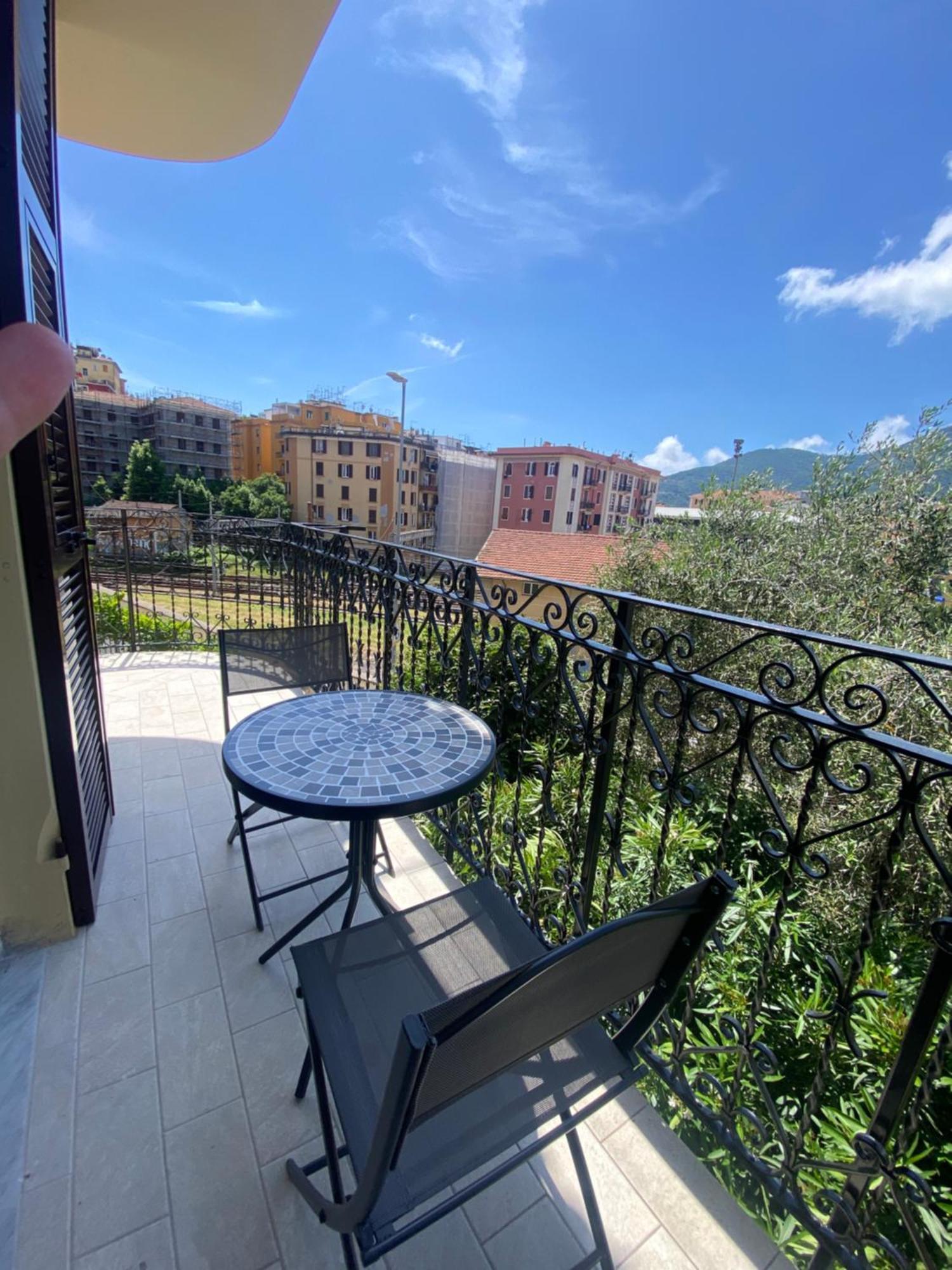 La Casa Della Stazione Apartman La Spezia Kültér fotó